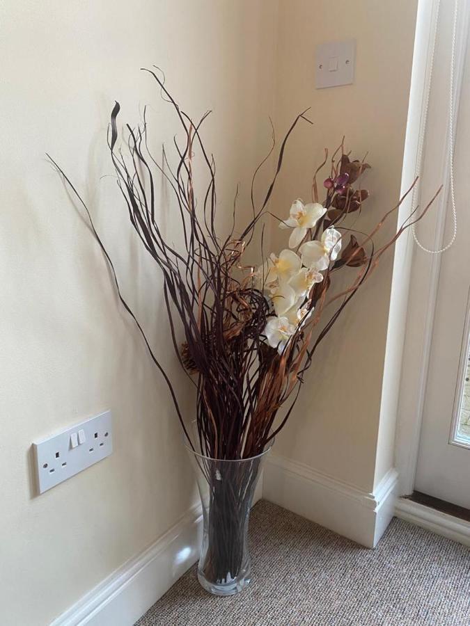 Central Townhouse Whitstable Bagian luar foto