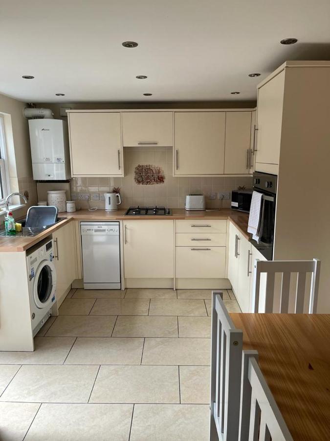 Central Townhouse Whitstable Bagian luar foto